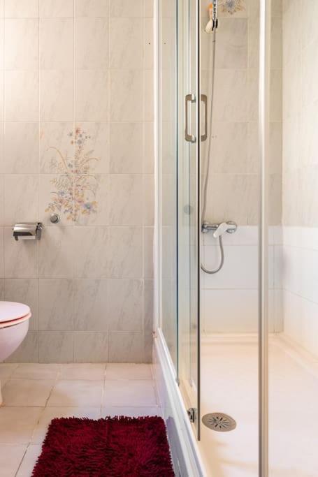 Gaudi 51 Apartment Barcelona Ngoại thất bức ảnh