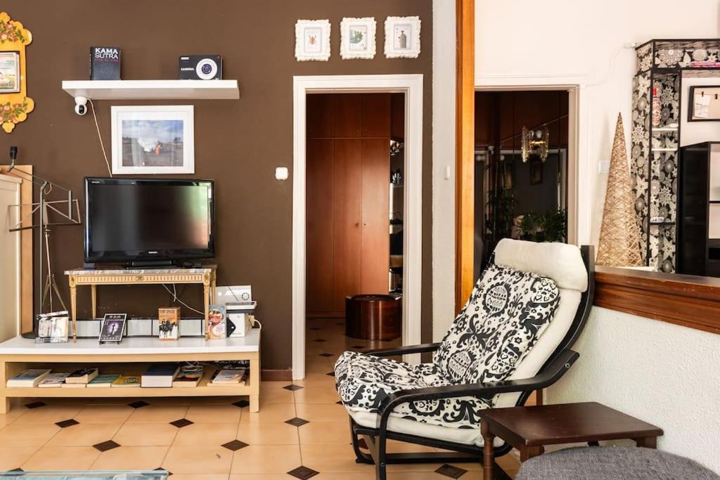 Gaudi 51 Apartment Barcelona Ngoại thất bức ảnh